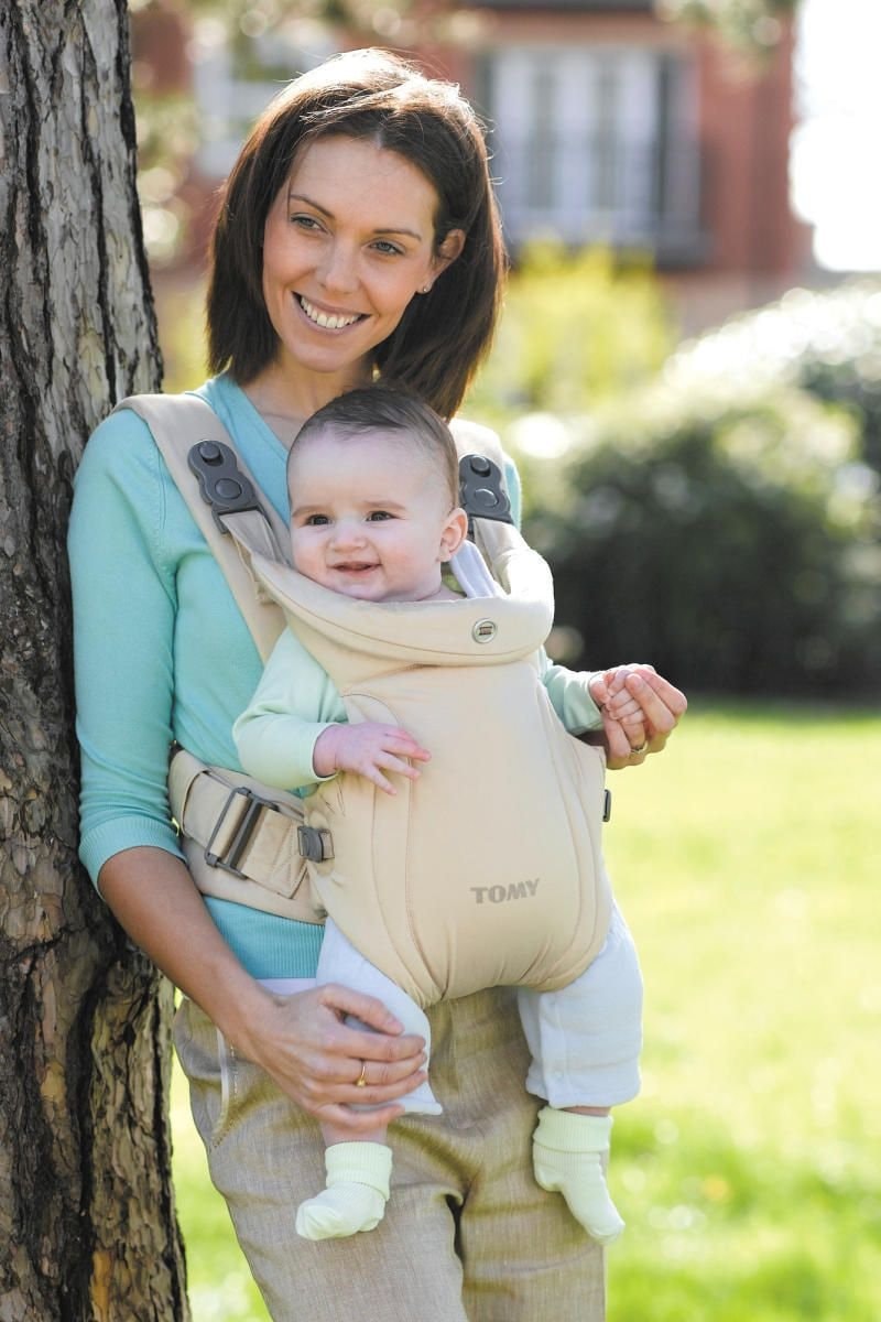 Porte bébé store ventral tomy