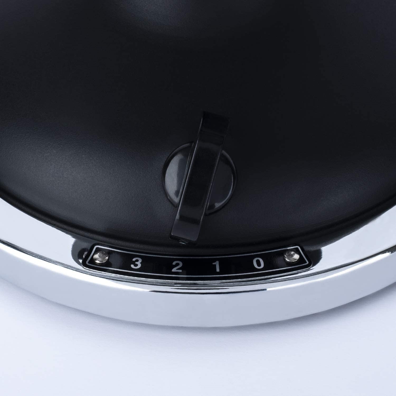 H.Koenig Ventilateur De Table JOE50 Silencieux Design Rétro Vintage En Métal Blanc, 25 Cm, 3 Vitesses, Fixe Ou Oscillation à 90°, Réglage Vertical