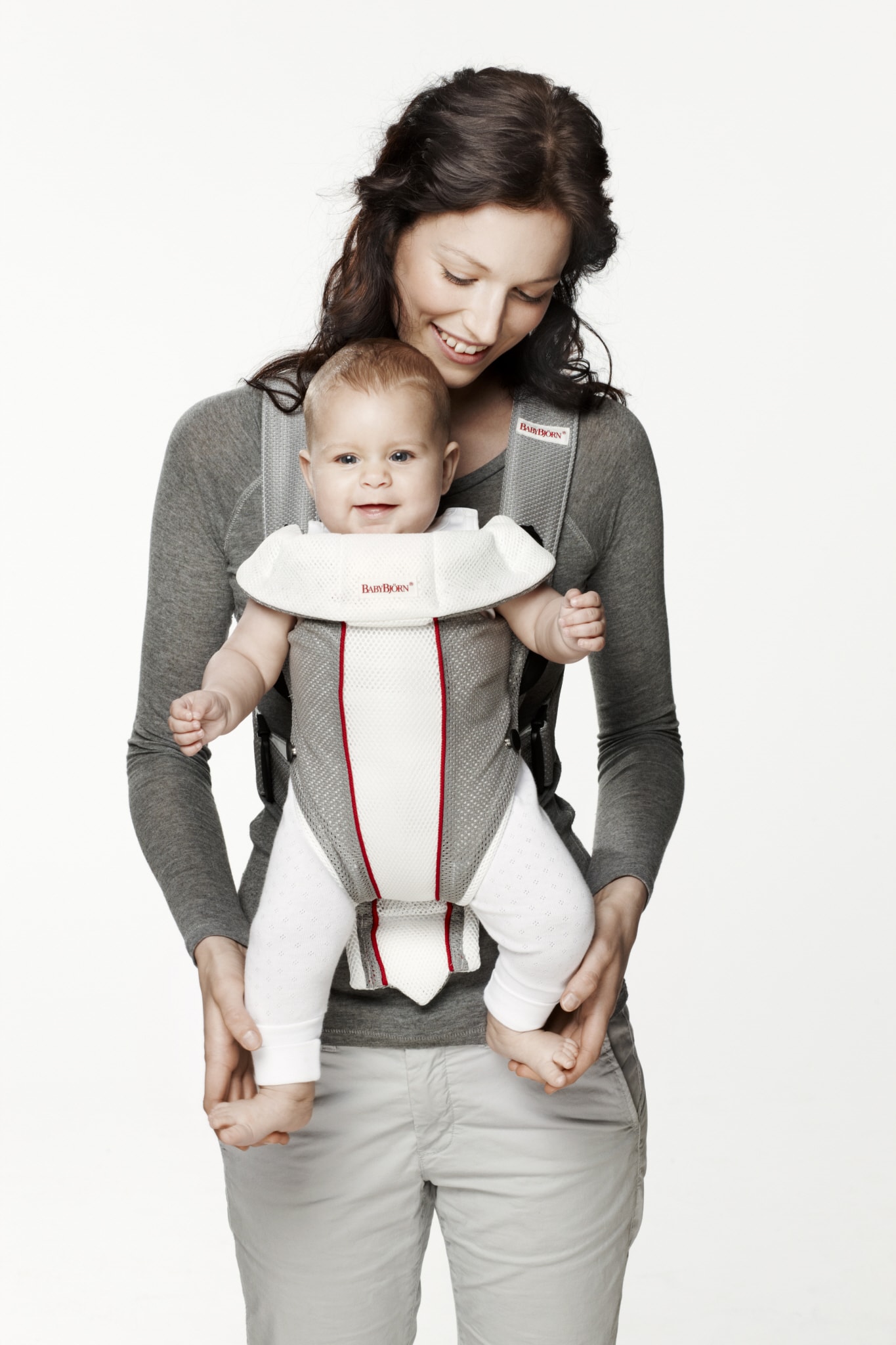 Porte bebe ventral BABYBJORN Original gris blanc Mesh 029010 Pas Cher UBALDI