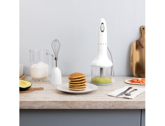Bộ máy xay cầm tay SMEG HBF03WHEU màu trắng
